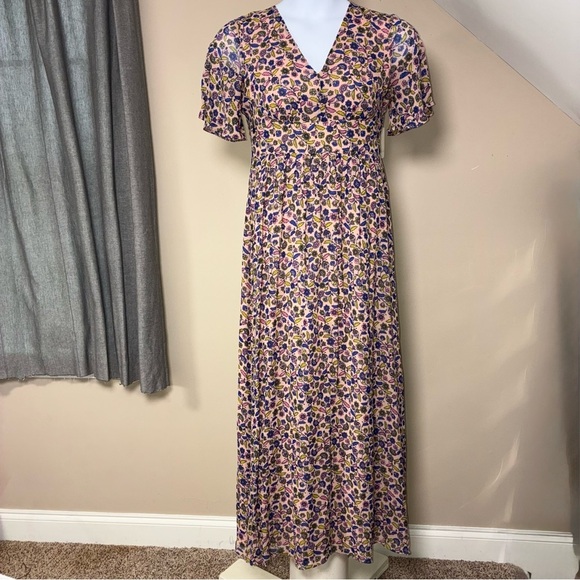 Boden Grace Flutter Sleeve V-Neck Empire Waist Dress Floral 4 Flowy Cottage Boden Grace Flutter Sleeve V-Neck Empire Waist Dress Floral 4 Flowy Cottage